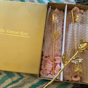 Luxurious Gold and Pink Decorative Flower